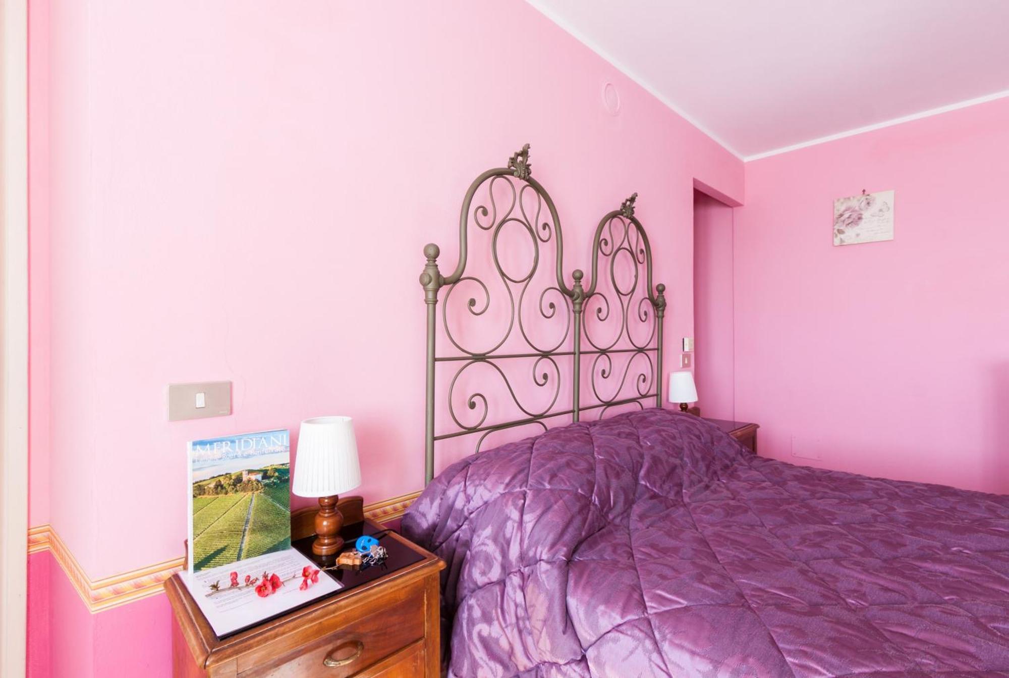 Bed And Breakfast Val D'Oche Castel Boglione Eksteriør bilde
