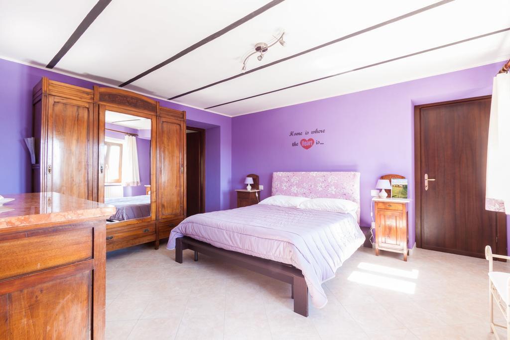 Bed And Breakfast Val D'Oche Castel Boglione Eksteriør bilde