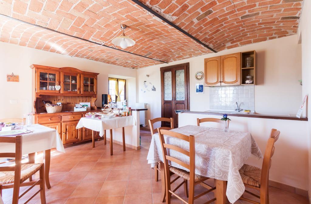 Bed And Breakfast Val D'Oche Castel Boglione Eksteriør bilde